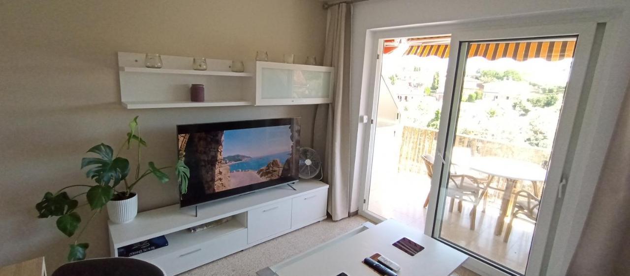Apartment Remo Just Entirely Remodeled Лорет де Мар Екстериор снимка